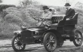 Horse And Wagon vs Horseless Carriage