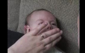 Cute Baby Smiling - Kids - VIDEOTIME.COM