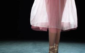 Ballerina - Fun - VIDEOTIME.COM