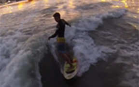Sinkflug Surfs Ohana - Sports - VIDEOTIME.COM