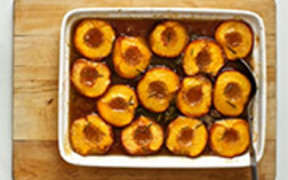 Roasted Peaches with Honey and Rosemary - Fun - VIDEOTIME.COM
