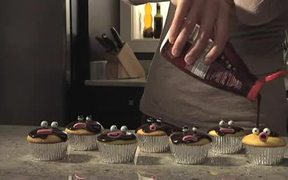 Racist Cupcakes? - Commercials - VIDEOTIME.COM