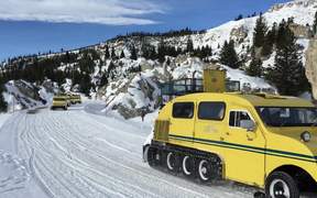 Yellowstone Bombardier Snowcoaches - Fun - VIDEOTIME.COM