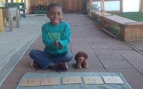 Boy Sings - Kids - VIDEOTIME.COM