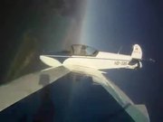 Amazing Airplane Maneuver "Humpty Bump"