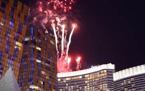 Fireworks in Vegas - Fun - VIDEOTIME.COM